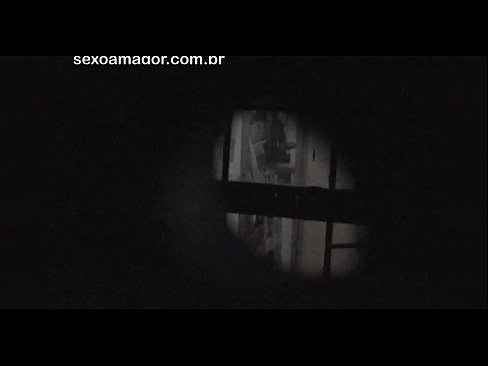 ❤️ Lourinho é filmado secretamente por um voyeur de bairro escondido atrás de tijolos ocos ❤️❌ Porno fb em pt.sexeey.ru ️❤